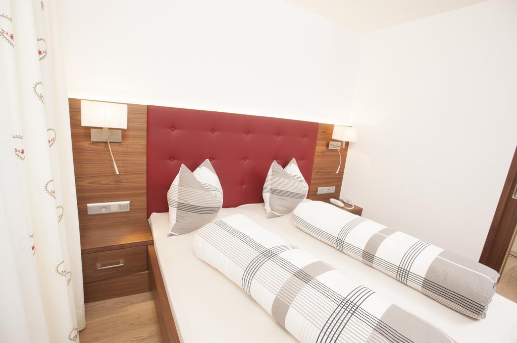 Apartmenthaus Gruberhof Scena Habitación foto